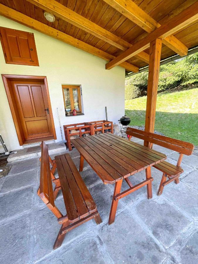 Chalupa Luzicke Hory Dolni Svetla Exterior foto